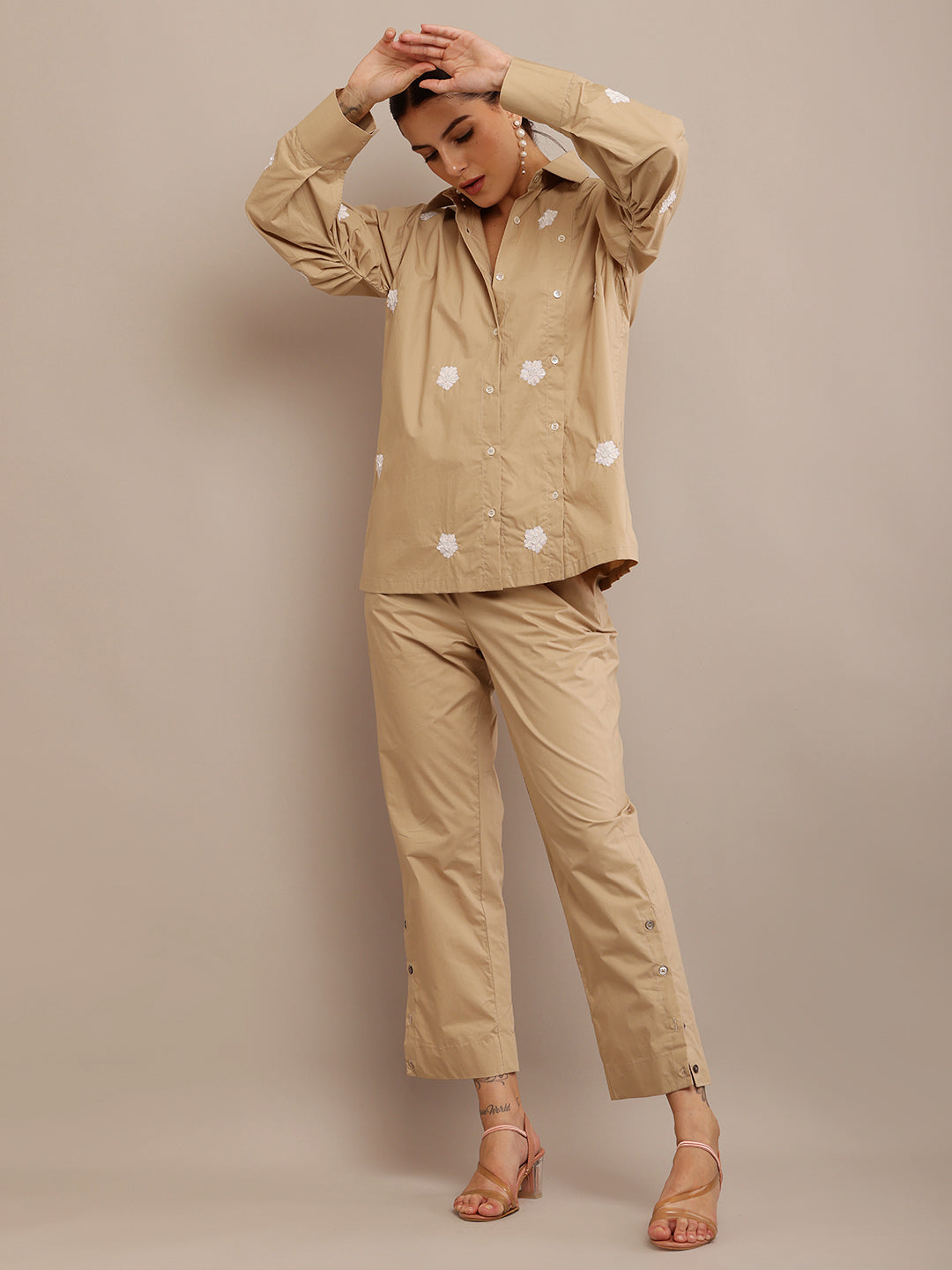 White Floral Khaki Shirt & Button Pants