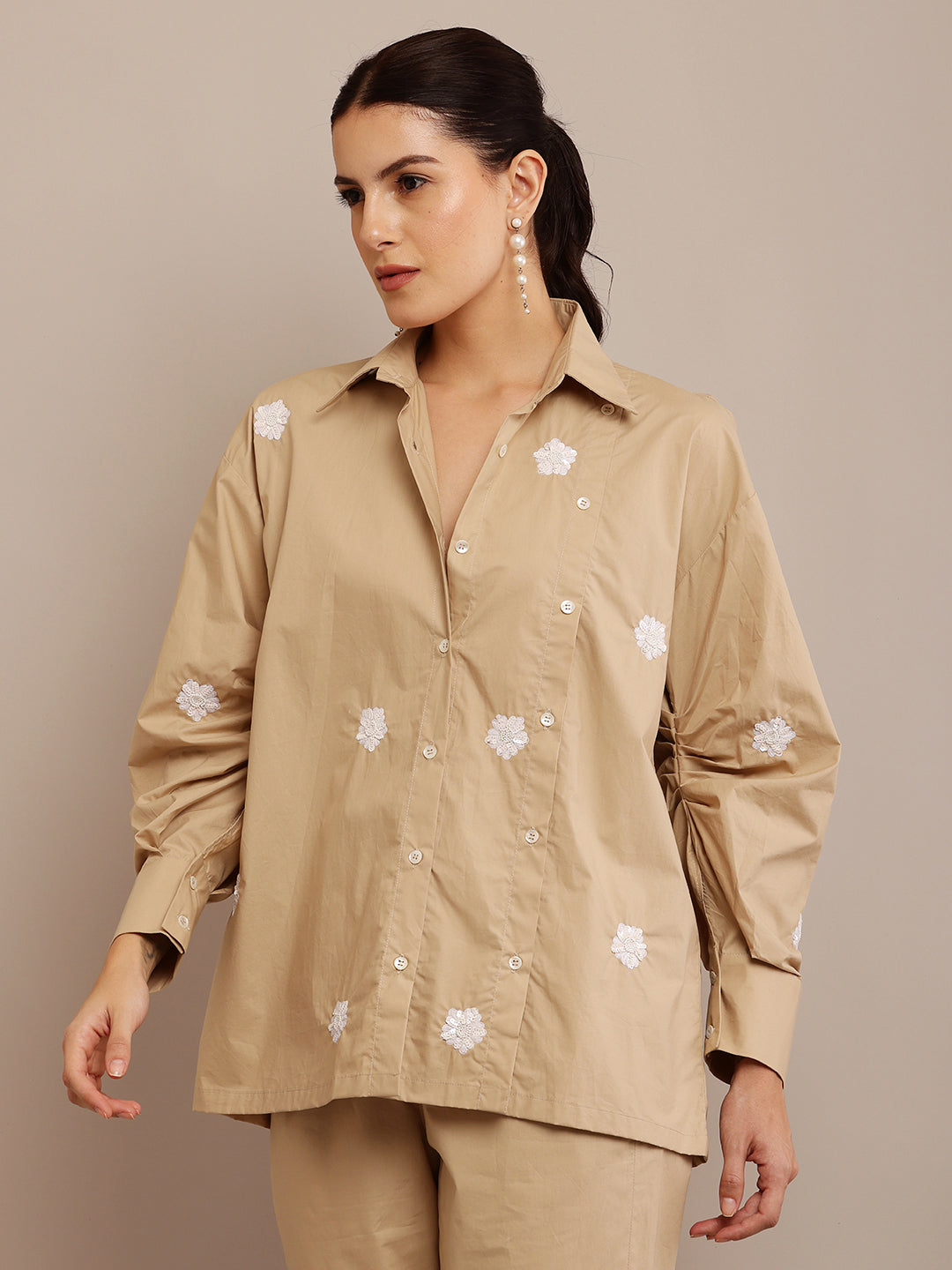 White Floral Khaki Shirt & Button Pants